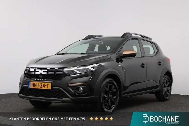 Noir nacre 676 Gebruikt 2025 Dacia Sandero Extreme Hatchback | € 20.900 (Eerlijke prijs) - Afbeelding 1/4