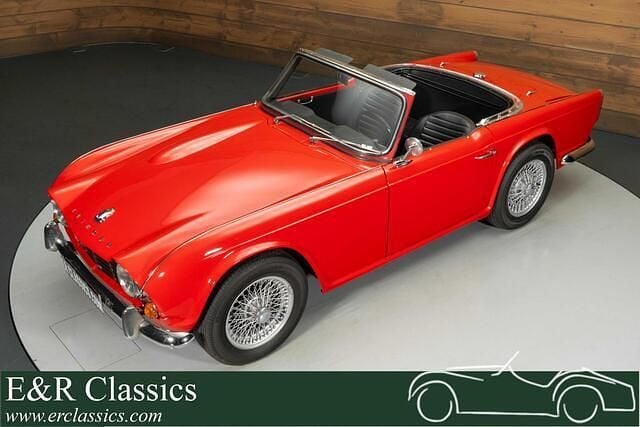 Occasion Triumph TR4 99 PK (72 kW) 1964 Rood Cabriolet