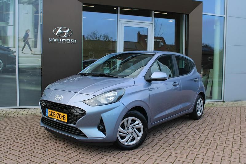 Blauw Occasion 2024 Hyundai i10 Comfort Hatchback | € 21.800 (Iets duurder) - Afbeelding 1/4