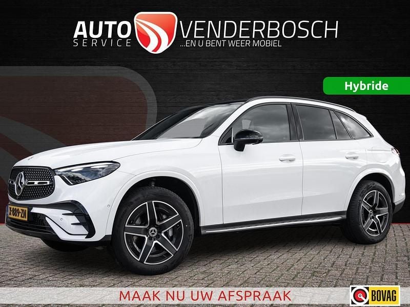 Wit Gebruikt 2024 Mercedes GLC300e AMG line SUV | € 66.985 (Eerlijke prijs) - Afbeelding 1/4