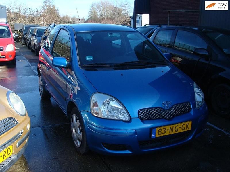Occasion Toyota Yaris Sol 65 PK (47 kW) 2003 Blauw Hatchback