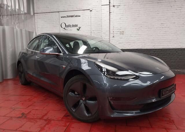 Zilver Gebruikt 2020 Tesla Model 3 Long Range Sedan | € 23.800 (Eerlijke prijs) - Afbeelding 1/4