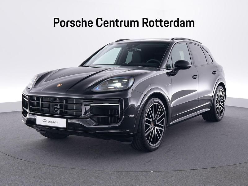 Occasion Porsche Cayenne 305 PK (224 kW) 2025 Zwart SUV