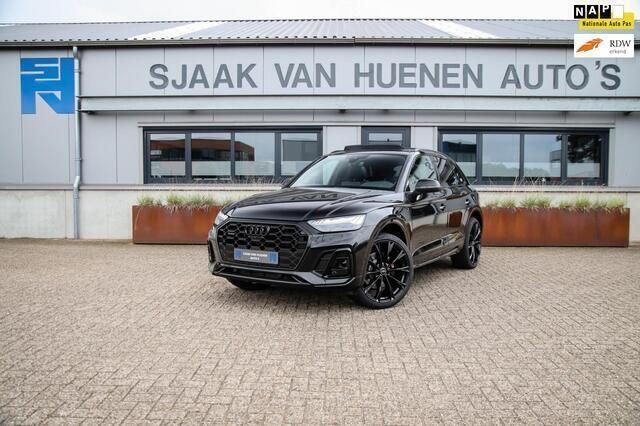 Mythos black Occasion 2021 Audi Q5 S-Line SUV | € 57.950 - Afbeelding 1/4