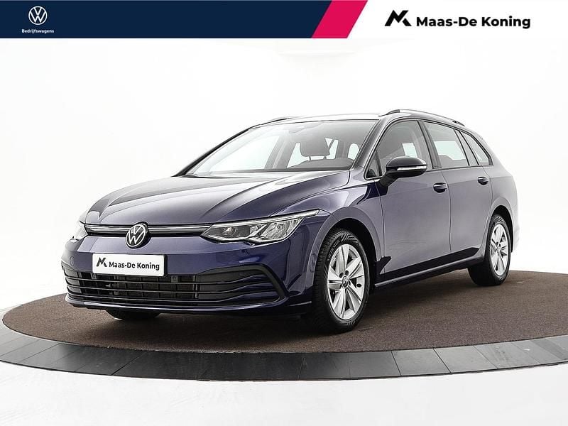 Blauw Gebruikt 2023 VW Golf VIII Life Stationwagen | € 25.940 (Eerlijke prijs) - Afbeelding 1/3