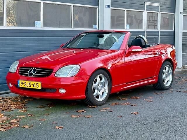 Occasion Mercedes SLK230 197 PK (144 kW) 2002 Rood Cabriolet