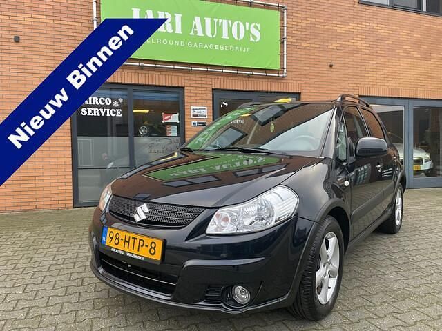 Zwart Gebruikt 2009 Suzuki SX4 MPV | € 5.299 (Eerlijke prijs) - Afbeelding 1/4