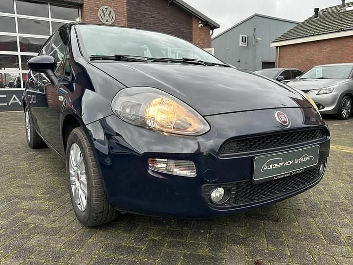 Blauw Gebruikt 2014 Fiat Punto Evo Hatchback | € 4.850 (Eerlijke prijs) - Afbeelding 1/4