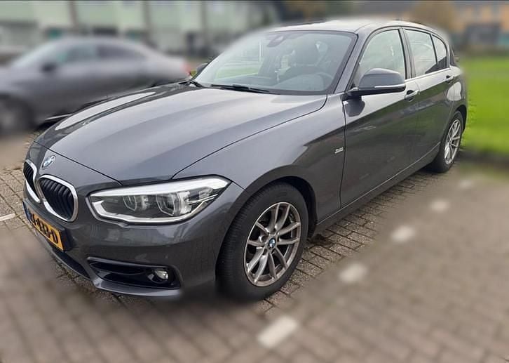 Gebruikt 2018 BMW 116 Sport Line Hatchback | € 10.950 (Super prijs) - Afbeelding 1/4