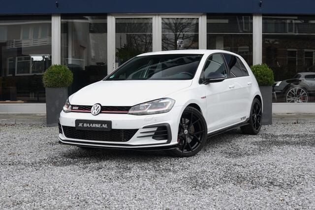 Wit Gebruikt 2019 VW Golf VII GTI Hatchback | € 34.950 (Eerlijke prijs) - Afbeelding 1/4