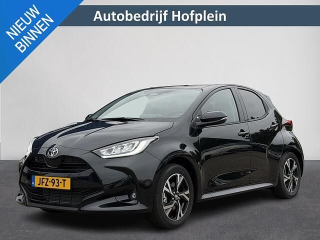 Zwart Nieuw 2025 Toyota Yaris Hatchback | € 26.950 (Eerlijke prijs) - Afbeelding 1/4