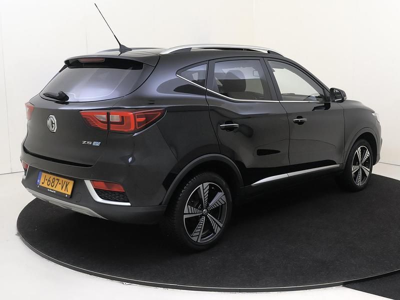 Occasion MG ZS Luxury 105 kW (143 PK) 2020 Zwart SUV