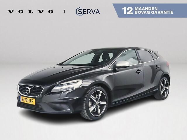 Zwart Gebruikt 2020 Volvo V40 Stationwagen | € 19.995 (Iets duurder) - Afbeelding 1/4