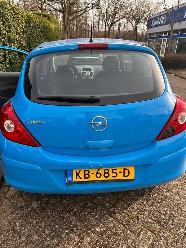 Occasion Opel Corsa Essentia 80 PK (58 kW) 2008 Blauw Hatchback