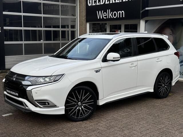 Occasion Mitsubishi Outlander Intense 135 PK (99 kW) 2019 Wit SUV