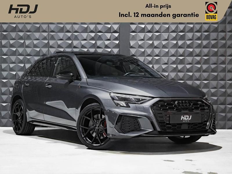 Occasion Audi A3 Sportback e-tron Competition 2026 Grijs Hatchback