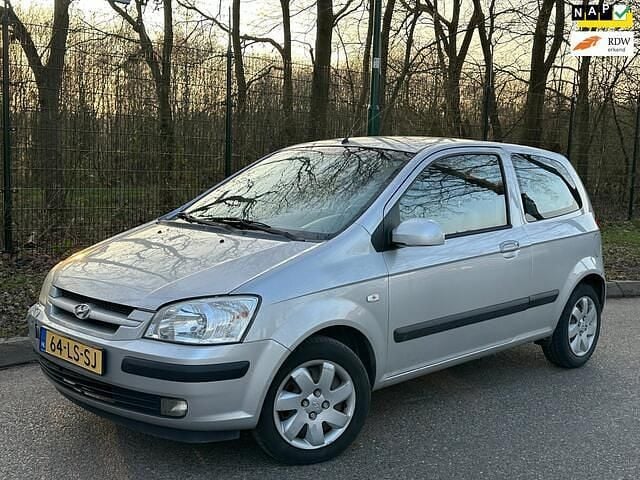 Occasion Hyundai Getz GLS 105 PK (77 kW) 2003 Grijs (metallic) Hatchback