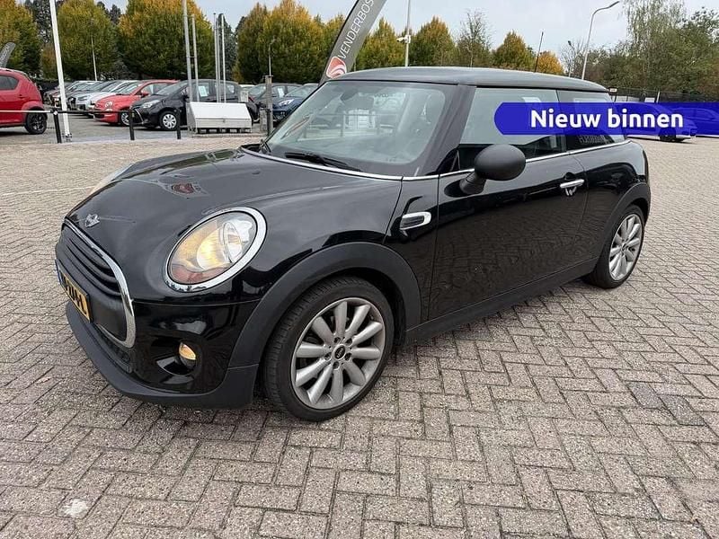 Zwart Gebruikt 2018 Mini ONE Business Hatchback | € 13.290 (Super prijs) - Afbeelding 1/4