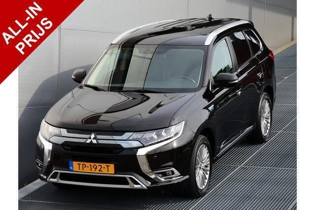 Zwart Gebruikt 2018 Mitsubishi Outlander Intense SUV | € 21.750 (Eerlijke prijs) - Afbeelding 1/3