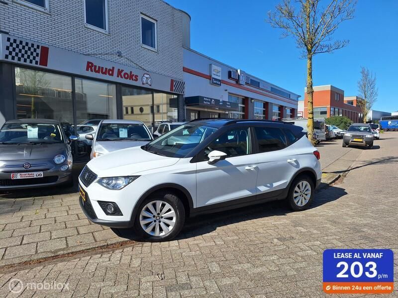 Wit Gebruikt 2019 Seat Arona Business SUV | € 14.950 (Eerlijke prijs) - Afbeelding 1/4