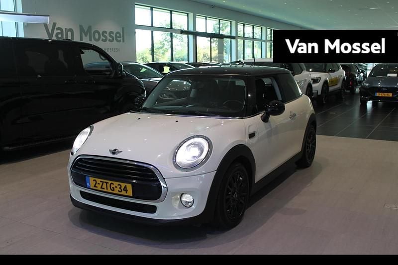 Wit Gebruikt 2015 Mini Cooper Business Hatchback | € 10.845 (Super prijs) - Afbeelding 1/4