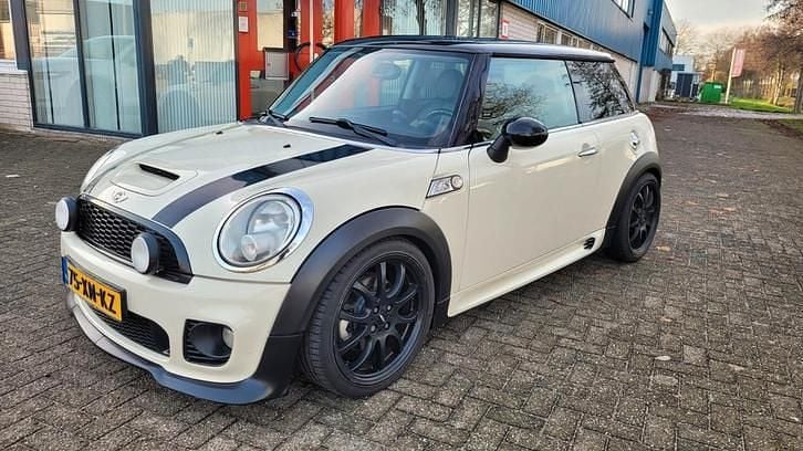 Gebruikt 2007 Mini John Cooper Works Hatchback | € 6.950 (Super prijs) - Afbeelding 1/4