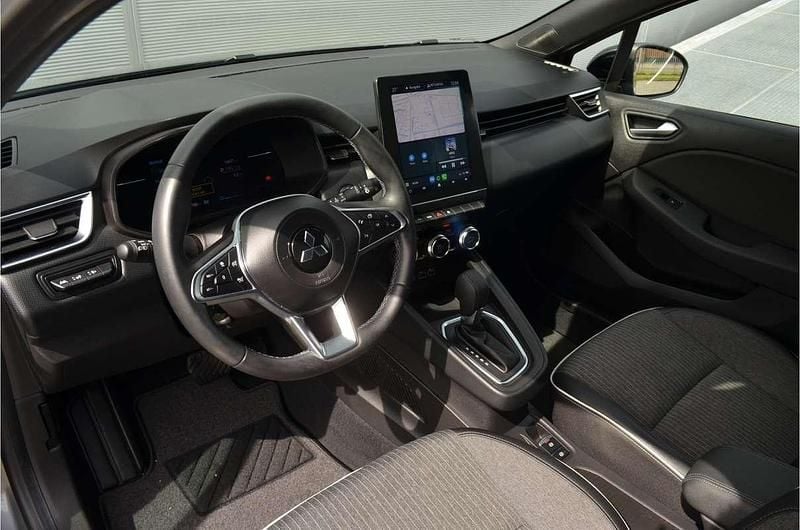 Occasion Mitsubishi Colt Intense+ 143 PK (105 kW) 2024 Grijs Hatchback