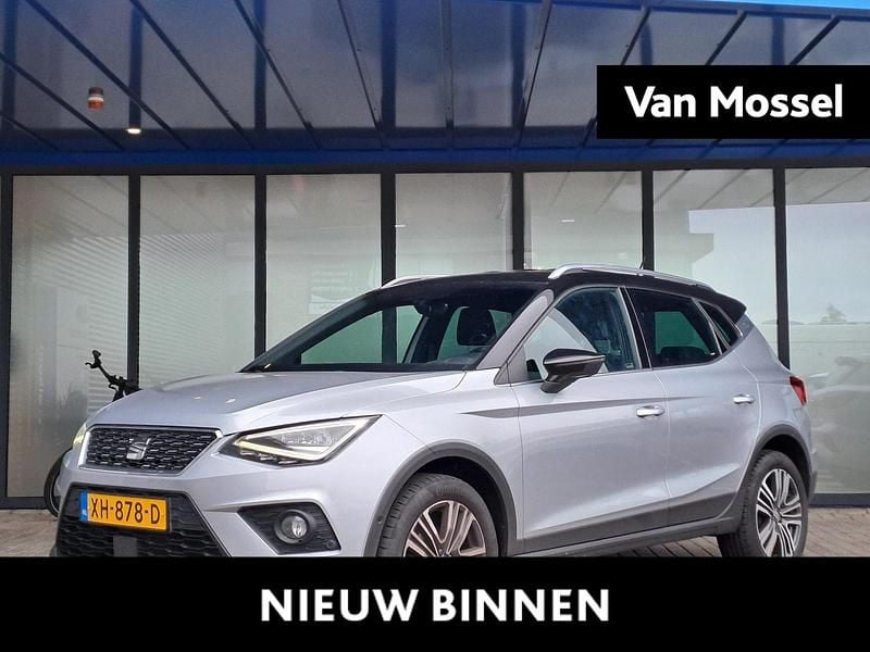 Grijs Gebruikt 2019 Seat Arona Business SUV | € 14.945 (Goede deal) - Afbeelding 1/4