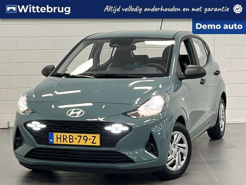Groen metallic Gebruikt 2025 Hyundai i10 Comfort Hatchback | € 20.925 (Eerlijke prijs) - Afbeelding 1/3