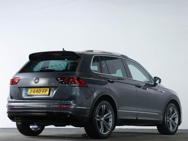 Occasion VW Tiguan R-line 150 PK (110 kW) 2019 Grijs SUV