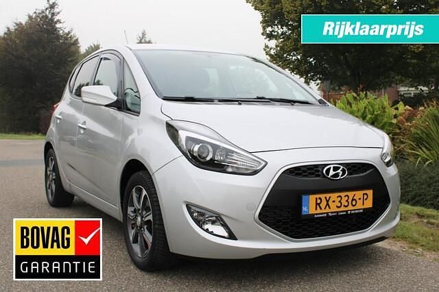 Grijs Gebruikt 2016 Hyundai ix20 GO! Hatchback | € 12.750 (Eerlijke prijs) - Afbeelding 1/4