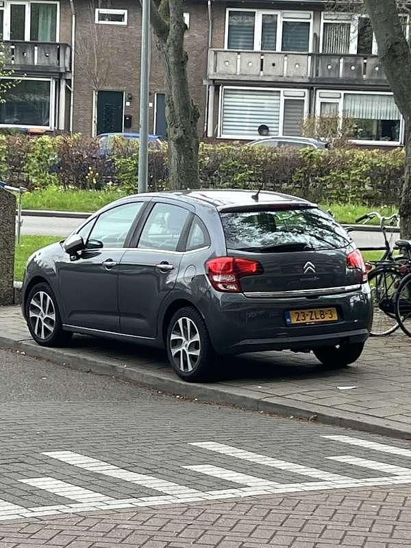 Grijs Gebruikt 2013 Citroën C3 Hatchback | € 4.150 (Eerlijke prijs) - Afbeelding 1/4