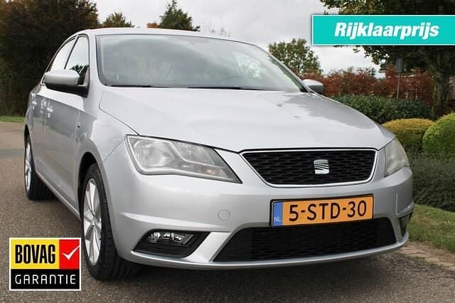 Grijs, metallic lak Gebruikt 2014 Seat Toledo Hatchback | € 8.900 (Eerlijke prijs) - Afbeelding 1/4