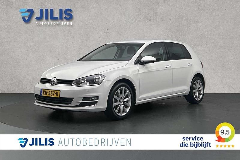 Wit Gebruikt 2016 VW Golf VII Sportline Hatchback | € 8.950 (Eerlijke prijs) - Afbeelding 1/3
