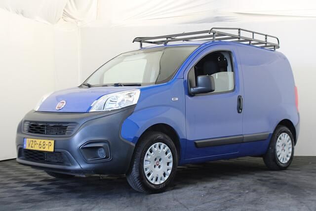 Blauw Gebruikt 2018 Fiat Fiorino MPV | € 7.999 (Goede deal) - Afbeelding 1/4