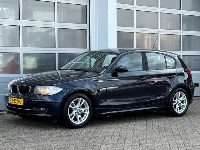 Blauw Gebruikt 2007 BMW 116 Hatchback | € 3.945 (Eerlijke prijs) - Afbeelding 1/4