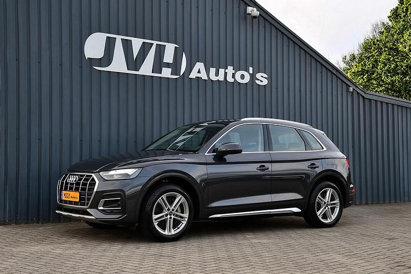 Grijs, metallic lak Gebruikt 2023 Audi Q5 S-Line SUV | € 38.750 (Super prijs) - Afbeelding 1/4