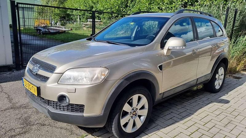 Goud Gebruikt 2008 Chevrolet Captiva SUV | € 1.950 (Super prijs) - Afbeelding 1/4