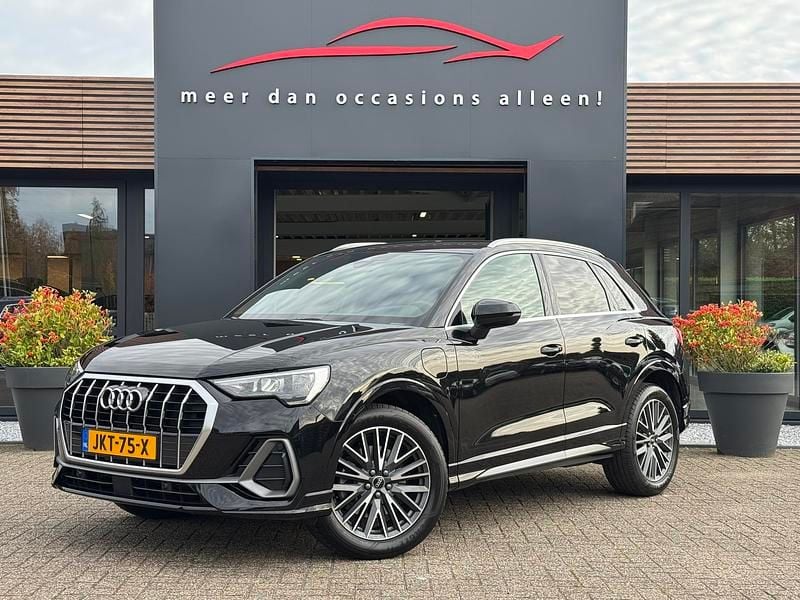 Zwart Gebruikt 2022 Audi Q3 S-Line SUV | € 35.950 (Goede deal) - Afbeelding 1/4
