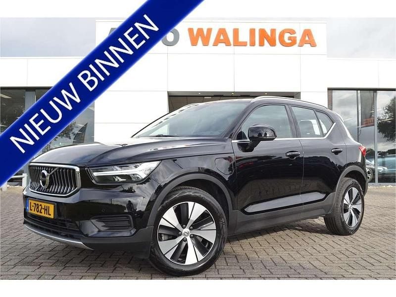 Zwart Occasion 2021 Volvo XC40 Inscription SUV | € 22.900 (Eerlijke prijs) - Afbeelding 1/4