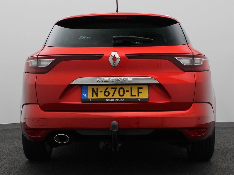 Occasion Renault Mégane GrandTour Intens 2019 Rood Stationwagen