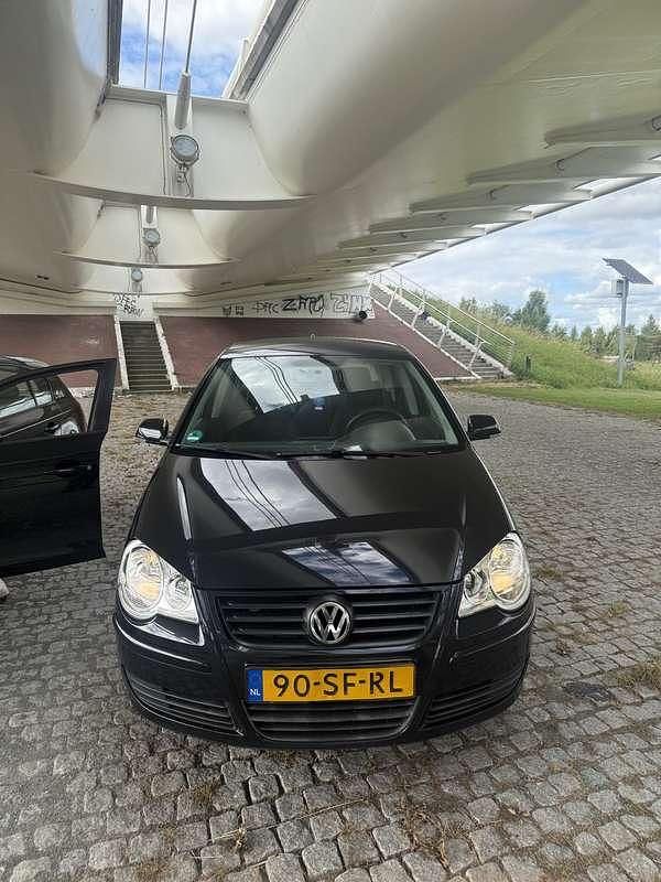Gebruikt 2006 VW Polo Comfortline Sedan | € 2.750 (Eerlijke prijs) - Afbeelding 1/4