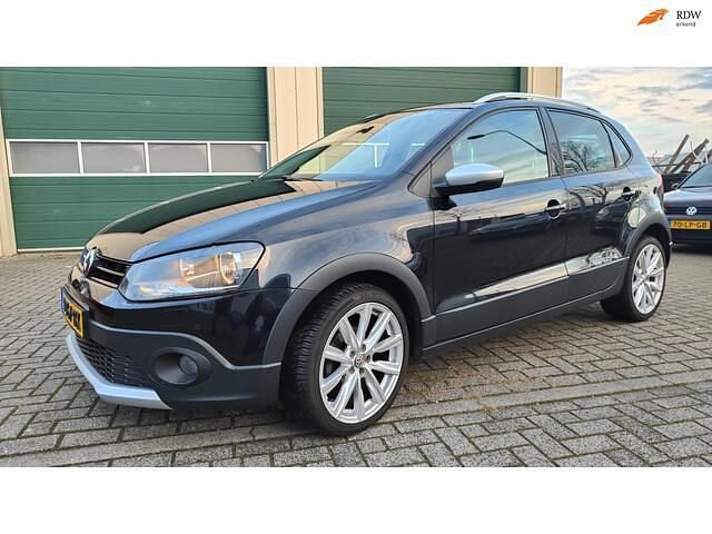 Zwart Occasion 2016 VW Polo Cross Hatchback | € 8.995 (Eerlijke prijs) - Afbeelding 1/4
