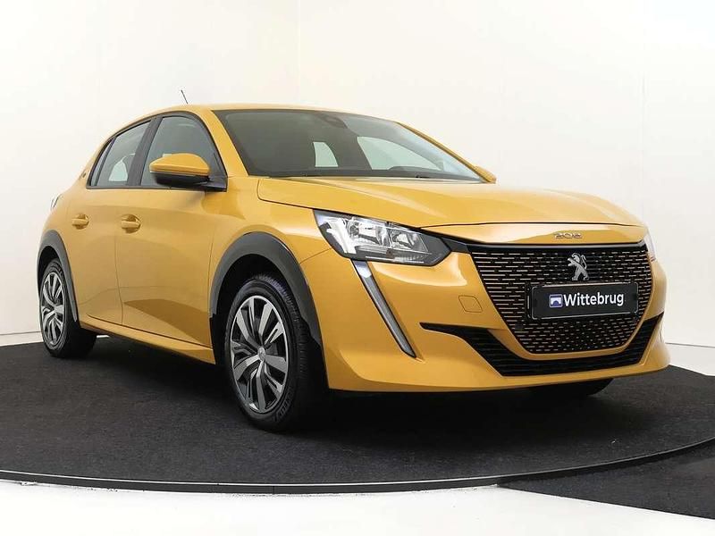 Occasion Peugeot e-208 Active 100 kW (136 PK) 2021 Geel (metallic) Hatchback