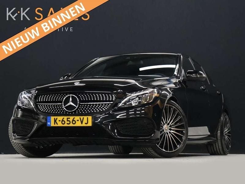 Zwart, metallic lak Gebruikt 2018 Mercedes C200 AMG Sedan | € 24.740 (Super prijs) - Afbeelding 1/4