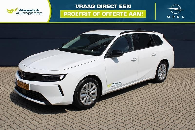 Wit Gebruikt 2025 Opel Astra Business Edition Stationwagen | € 26.895 (Super prijs) - Afbeelding 1/4