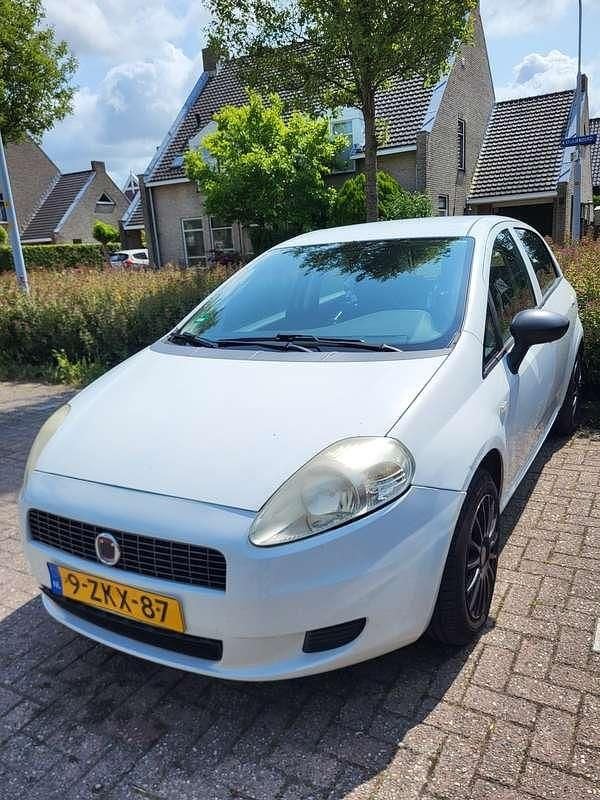Gebruikt 2008 Fiat Grande Punto Active Hatchback | € 500 (Super prijs) - Afbeelding 1/4