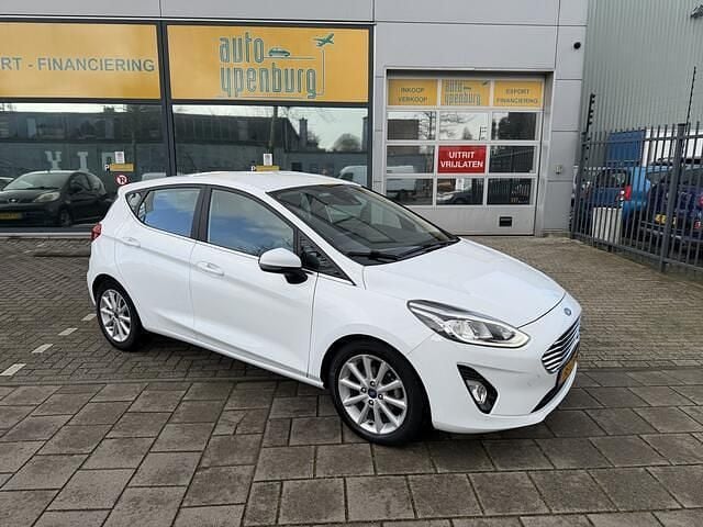 Occasion Ford Fiesta Titanium 101 PK (74 kW) 2017 Wit Hatchback