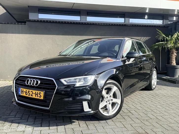 Occasion Audi A3 Design 116 PK (85 kW) 2018 Sedan