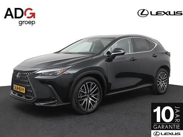 Zwart Gebruikt 2024 Lexus NX450h+ Executive Line SUV | € 57.450 (Eerlijke prijs) - Afbeelding 1/4